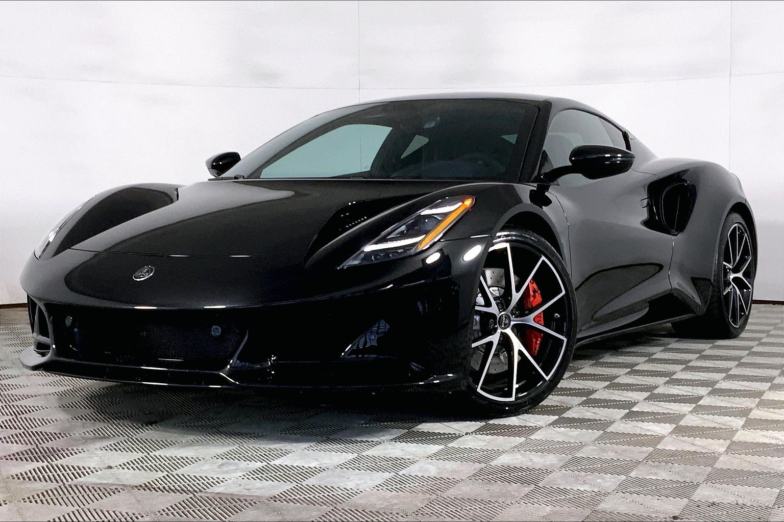 New 2025 Lotus Emira 2D Coupe in Honolulu #UL82316 | JN Automotive